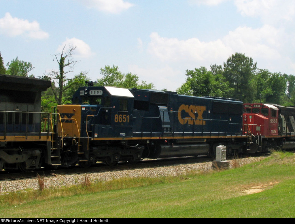 CSX 8651